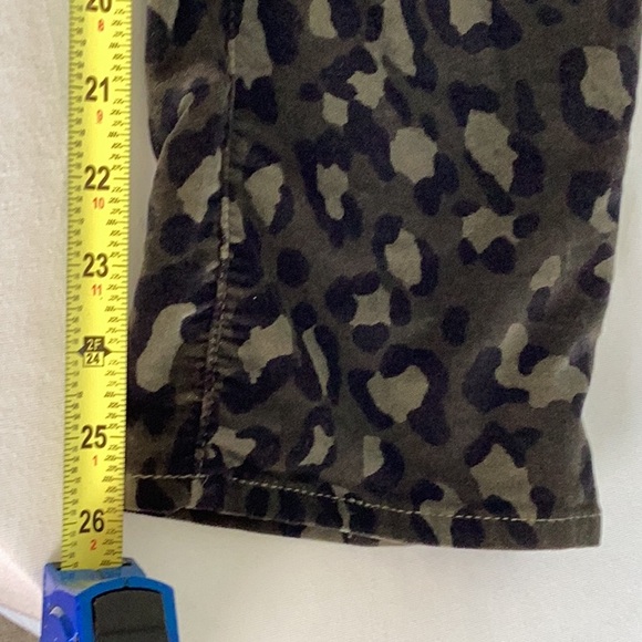 Levi’s pants - Picture 9 of 11